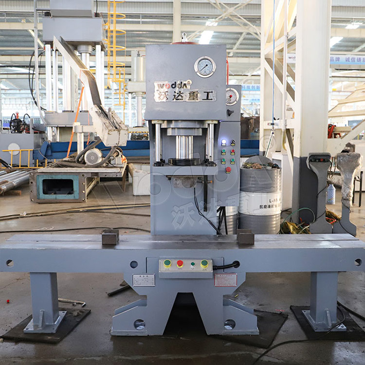 63噸單臂(bì)校直機 63噸單臂(bì)校直機