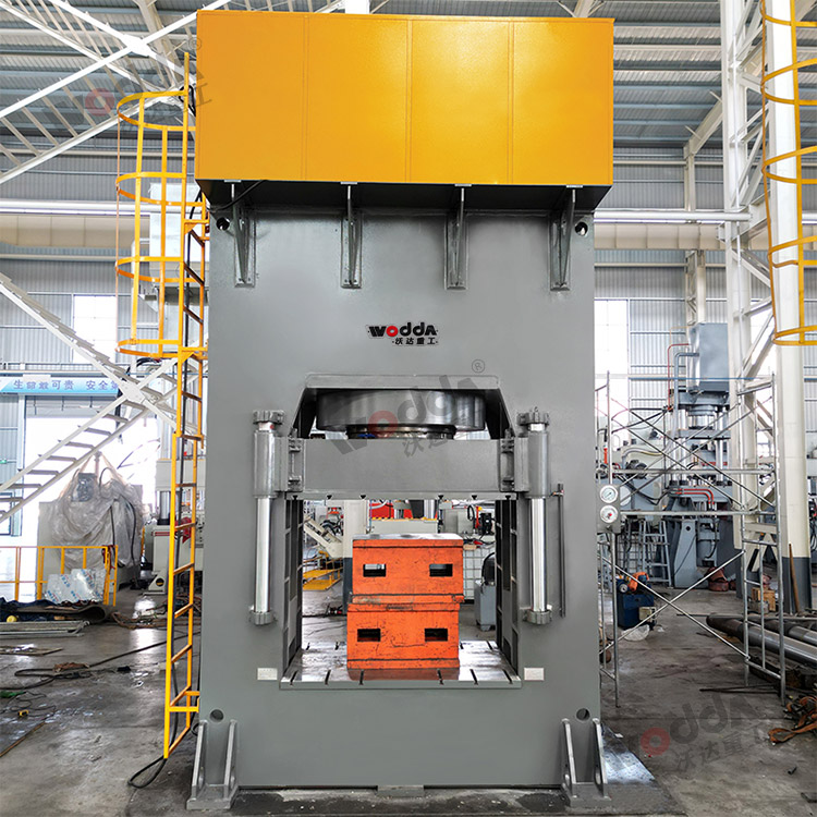 框(kuang)架式液壓機廠家(jia) 框架式液壓機廠(chang)家