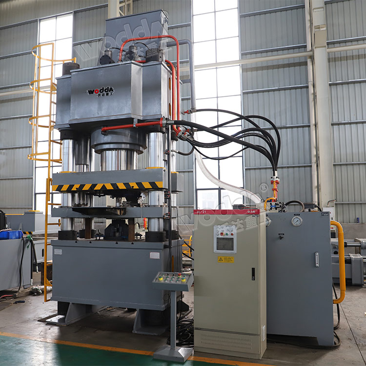 800噸鐵矽鋁(lǚ)磁芯成型液(yè)壓機車間試(shì)機 800噸鐵矽鋁(lü)磁芯成型液(yè)壓機車間試(shì)機