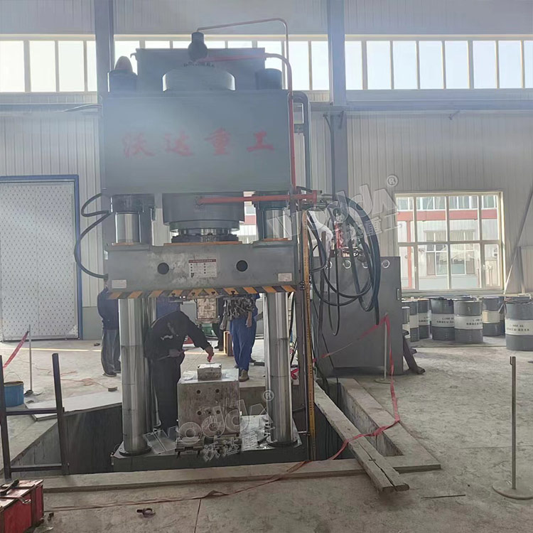 匣(xia)缽成型(xing)液壓機(jī) 匣缽成(chéng)型液壓(ya)機