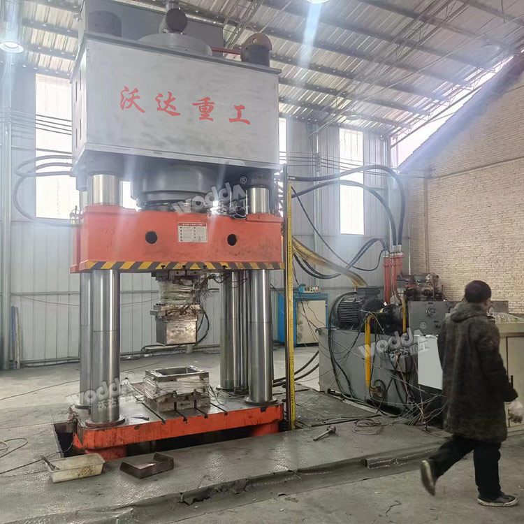 匣缽(bo)液壓機(jī) 匣缽液(ye)壓機