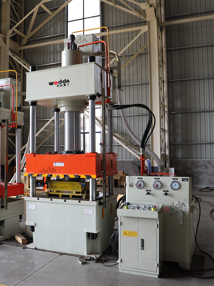 200噸不鏽(xiù)鋼闆拉伸液壓機(ji) 200噸不鏽鋼闆拉伸(shēn)液壓機