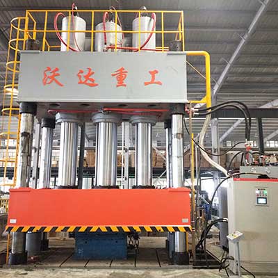 油壓(ya)機_液壓機價(jià)格_四柱油壓(yā)機