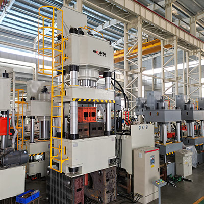 1000噸陶(táo)瓷粉末成型液(yè)壓機_1000噸壓力機(ji)