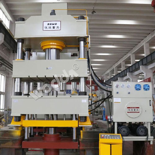 630噸不鏽(xiu)鋼水槽拉伸液壓(yā)機