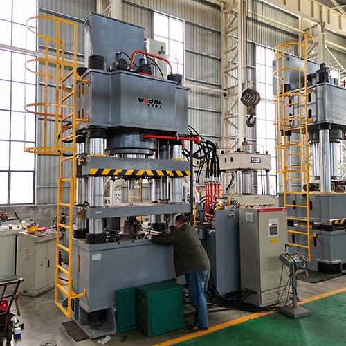 800噸(dūn)鐵矽鋁磁芯粉(fěn)末成型液壓機(jī)