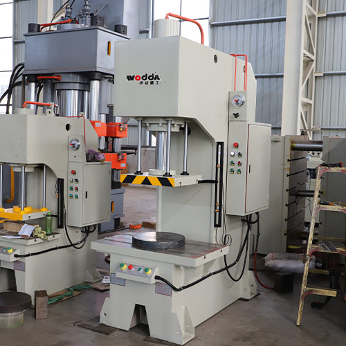 50噸單(dan)臂液壓機