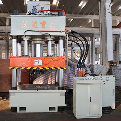 315噸封頭拉伸(shēn)液壓機_封頭(tóu)油壓機