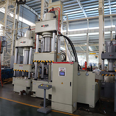 400噸(dūn)液壓機(jī)_400噸伺服(fu)油壓機(ji)