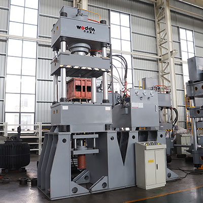 400噸四柱(zhu)拉伸液壓機(jī)